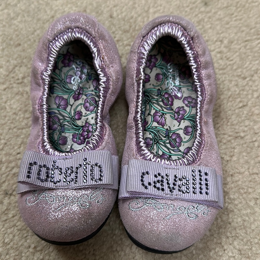 New Roberto cavalli girls shoes size 24 or 23